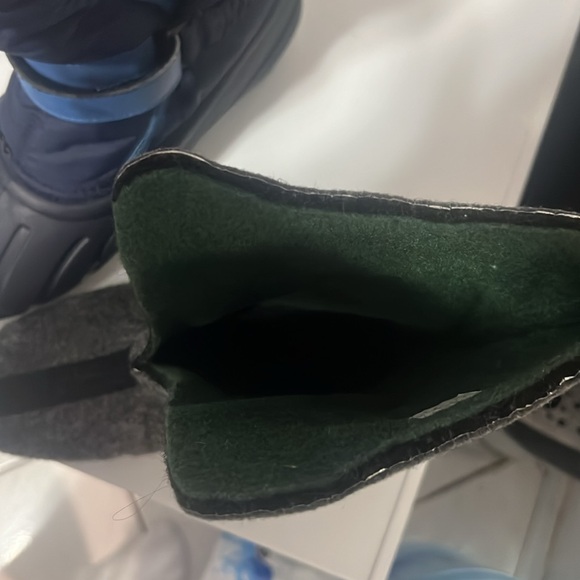 Sorel unisex snow boots - Picture 15 of 17